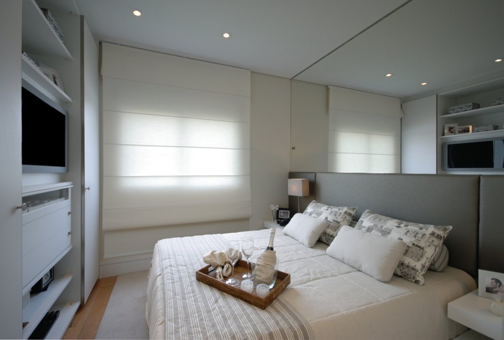 Roman shade in a master bedroom